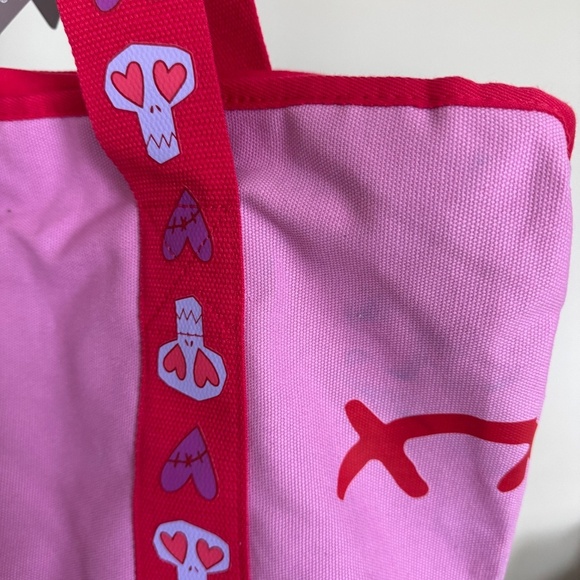 NWT Disney Nightmare Before Christmas Jack Skellington & Sally Valentine Tote - Picture 5 of 7